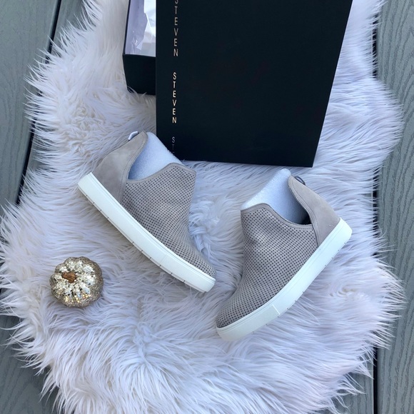 Steven By Steve Madden Shoes - Steve Madden hightop suede slideons
